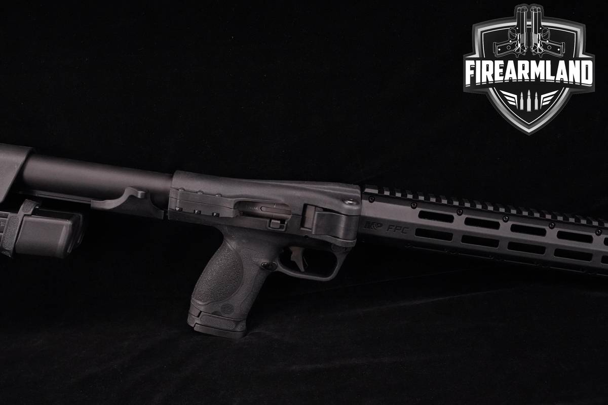 Smith & Wesson S&W M&P FPC 9mm Folding Carbine +3 MAGS & ORIG CASE