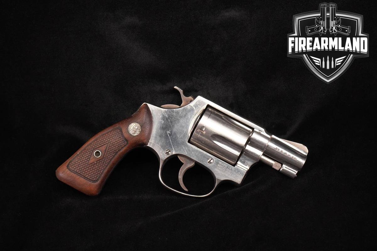 1956 Smith & Wesson S&W Chiefs Special Pre-Model 36 38-Spl 2" Nickel