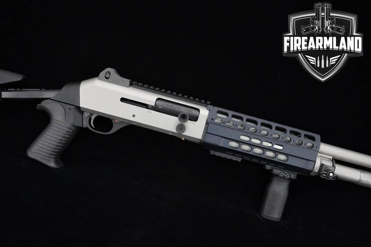 Benelli M4 H2O 12-Gauge CERAKOTE Benelli-M4-H2O +ORIG BOX