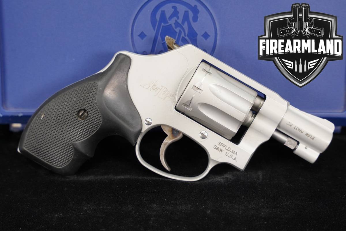Smith & Wesson Model 317-2 AirLite 22LR S&W Silver +ORIG CASE