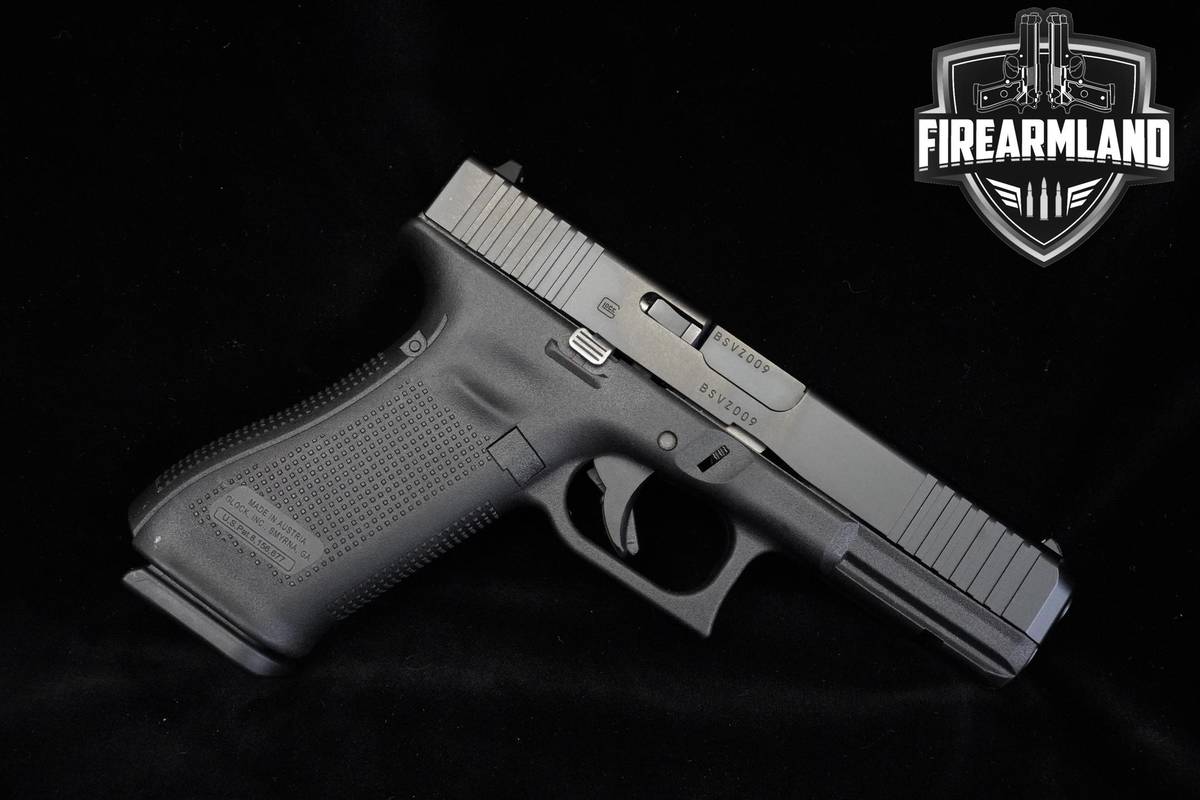 Glock 17 Gen5 9mm 4.46" Glock G17 Gen-5 +3 MAGS & ORIG CASE