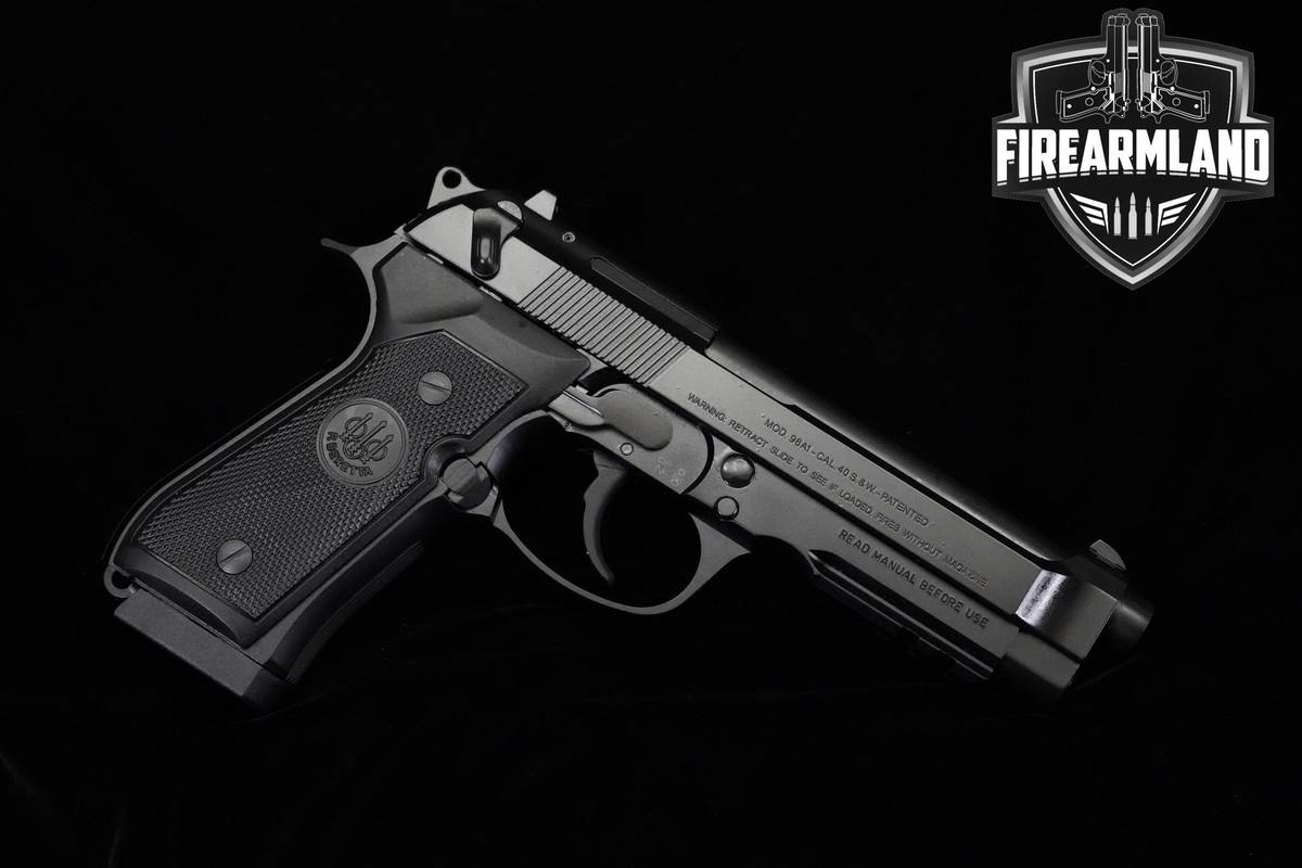 LIKE-NEW Beretta Model 96A1 Type F 40 S&W 4.9" Beretta 96A1 96-A1 +2 MAGS