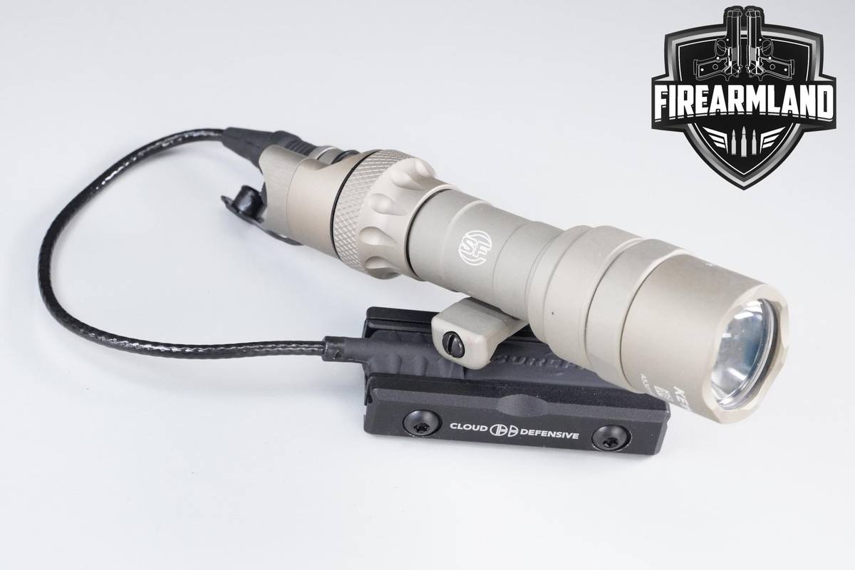 SureFire Scout Light Pro KE1H Tan SureFire