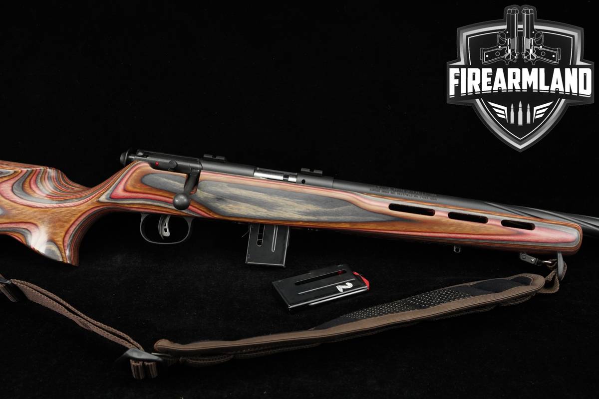 Savage Arms Model 93R17 BRJ V-Spiral 17 HMR 21 +3 MAGS