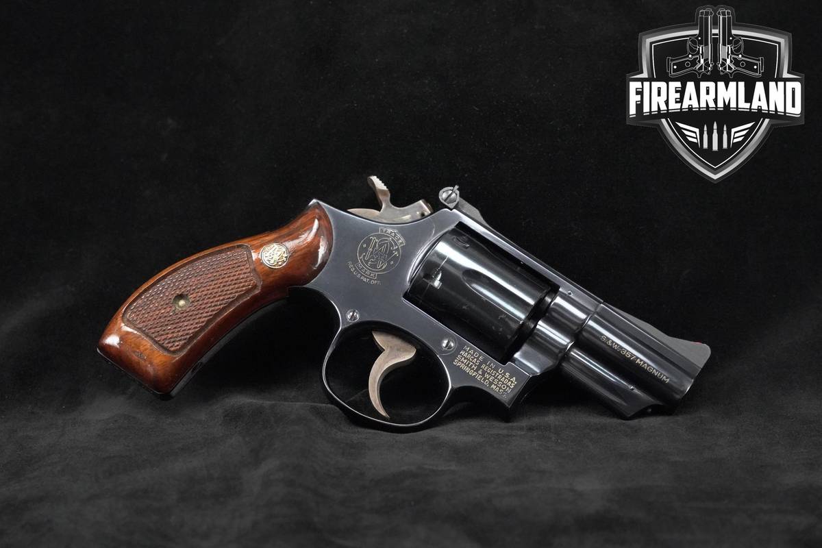 VINTAGE! 1975 Smith & Wesson Model 19-3 357 Magnum 2.5" Blued S&W Mod 19-3
