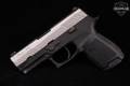 Sig Sauer P320 Compact Two-Tone 9mm Luger Two-Tone Stainless in Good Condition Image 4