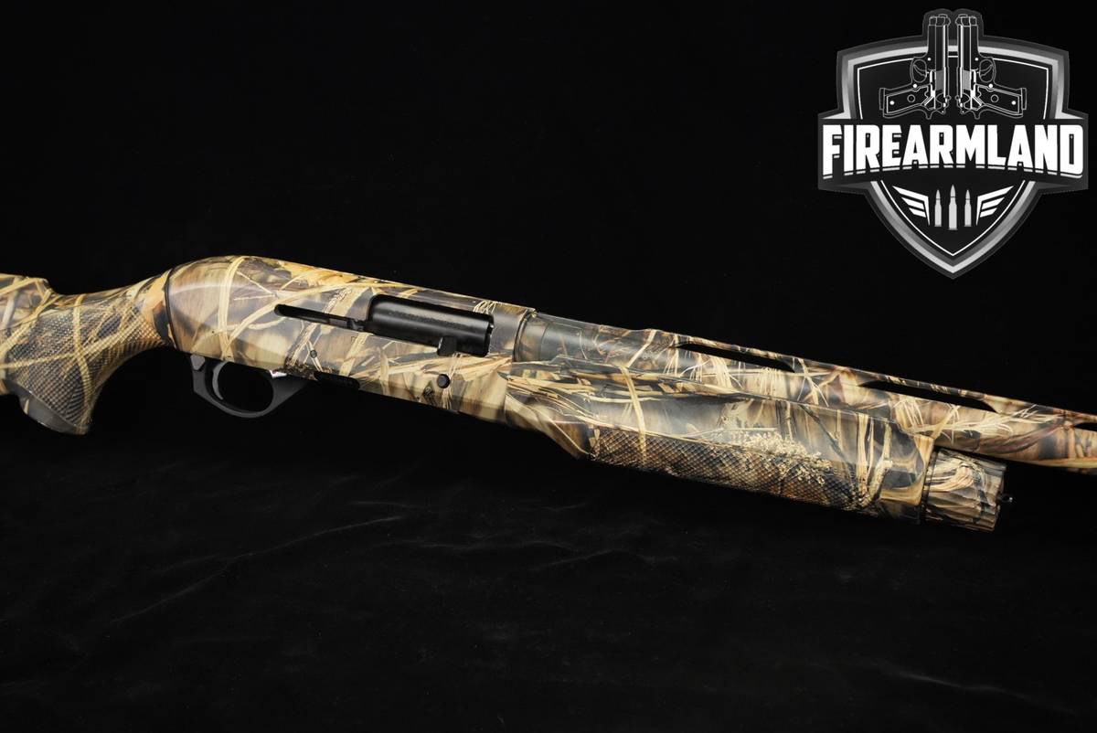 Benelli M2 Field, ComforTech 12-Gauge 28" Realtree MAX-4 Camo