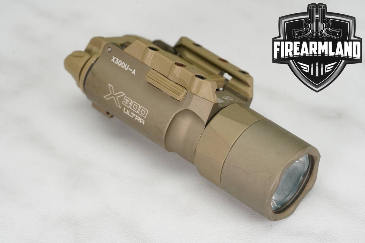 SureFire X300 Ultra 1000 Lumens & 11,300 Candela Weapon Light X-300