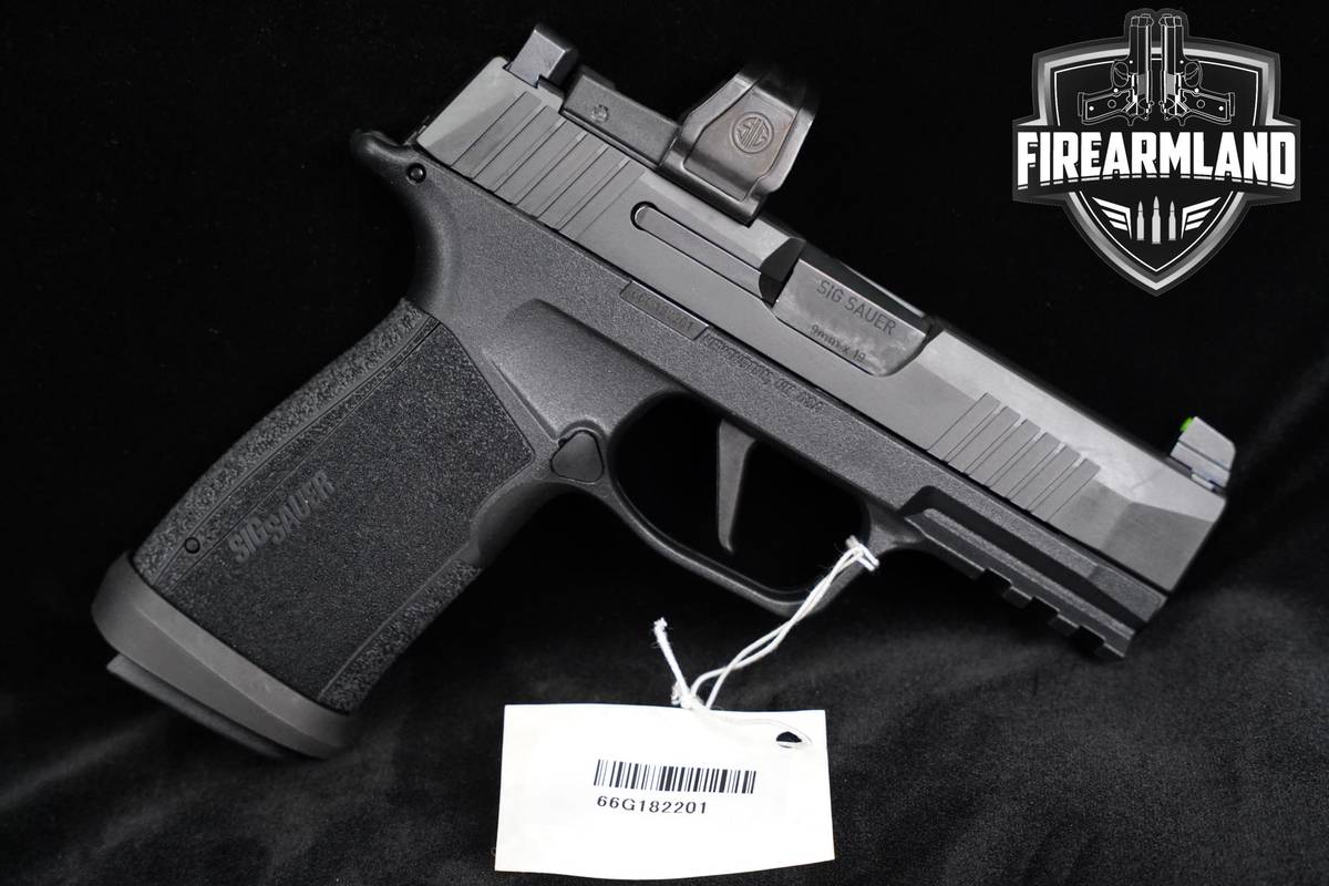 LNIB Sig Sauer P365 XMacro 9mm 3.7 P-365 +3 MAGS, OG CASE & ROMEOZero Elite