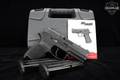 Sig Sauer P320 Compact 9mm Luger (9x19 Para) Black in Excellent Condition Image 2