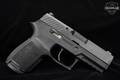 Sig Sauer P320 Compact 9mm Luger (9x19 Para) Black in Excellent Condition Image 4