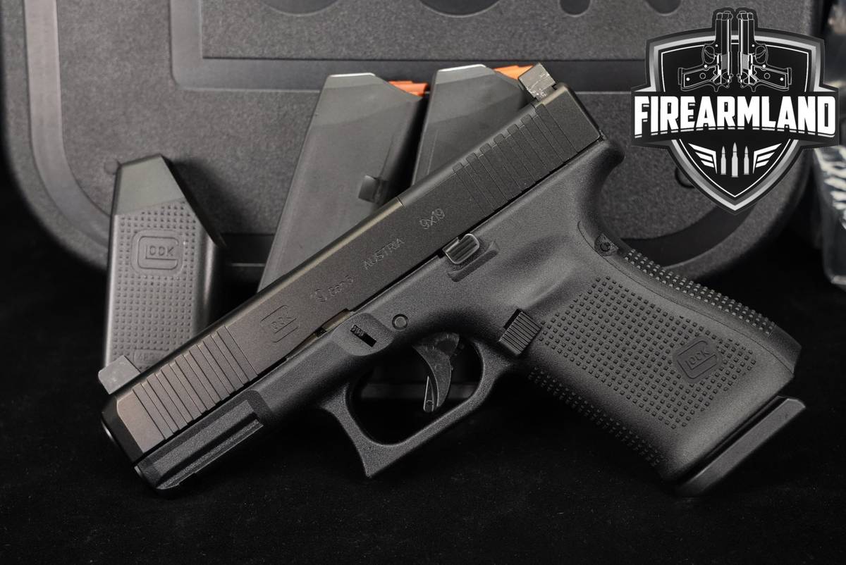 Glock 19 Gen5 MOS G19 Gen 5 9mm 4.02 +3 MAGS & ORIG CASE