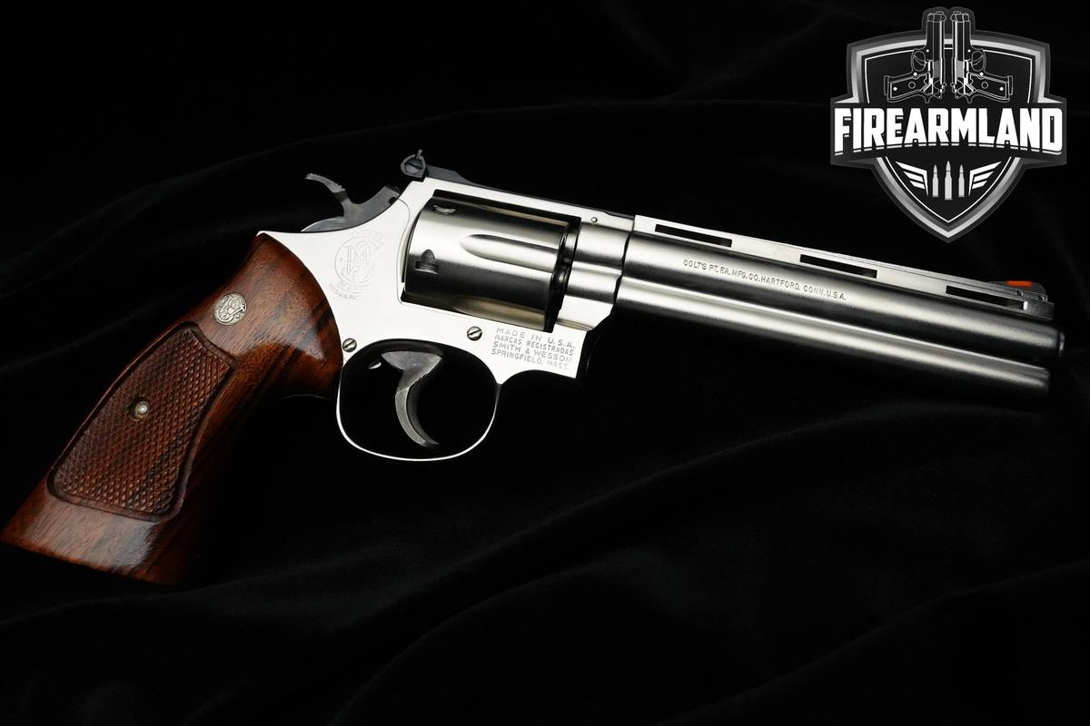 1979 Smith & Wesson (S&W) 19-4 Smolt 357 Magnum 6" 19-4 S&W VENT RIB CUSTOM