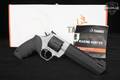 Taurus Raging Hunter .44 Magnum .44 Rem Magnum Two-Tone Stainless & Black in Excellent Condition Image 2