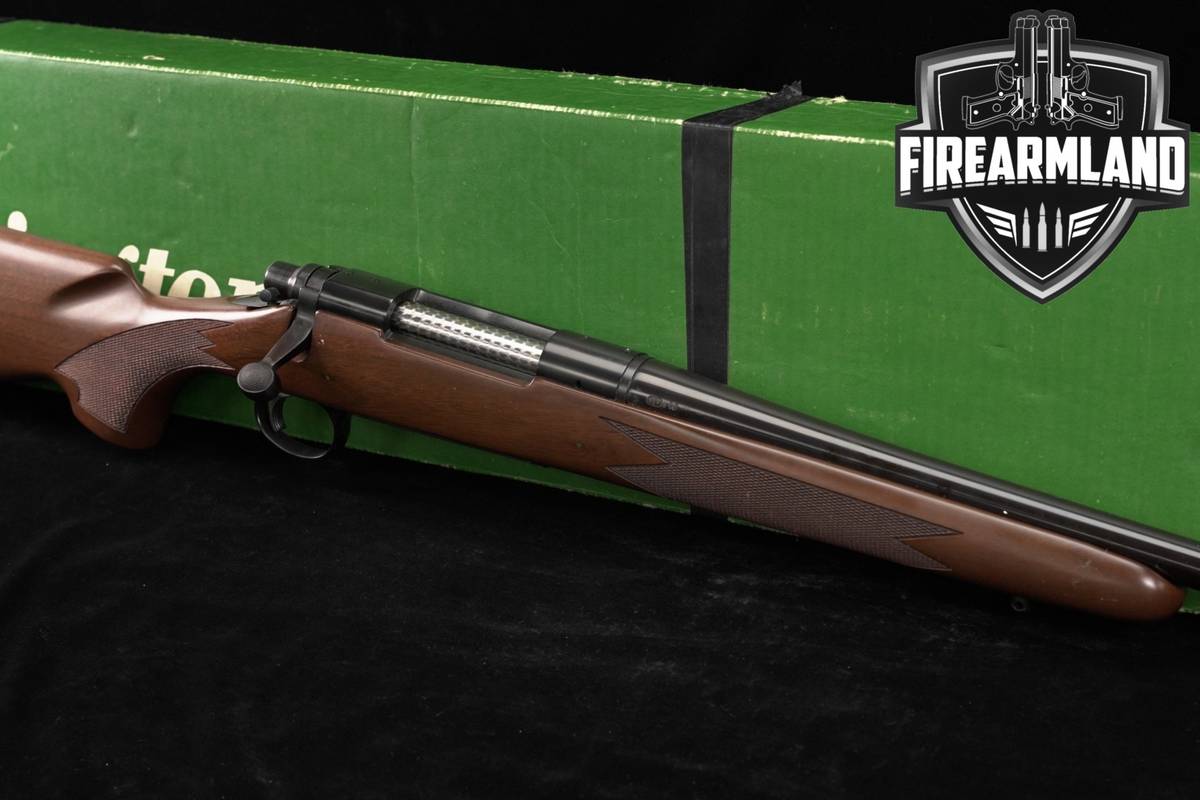 LIKE-NEW 1989 Remington Model 700 Classic 300 Wby Magnum 24" M700