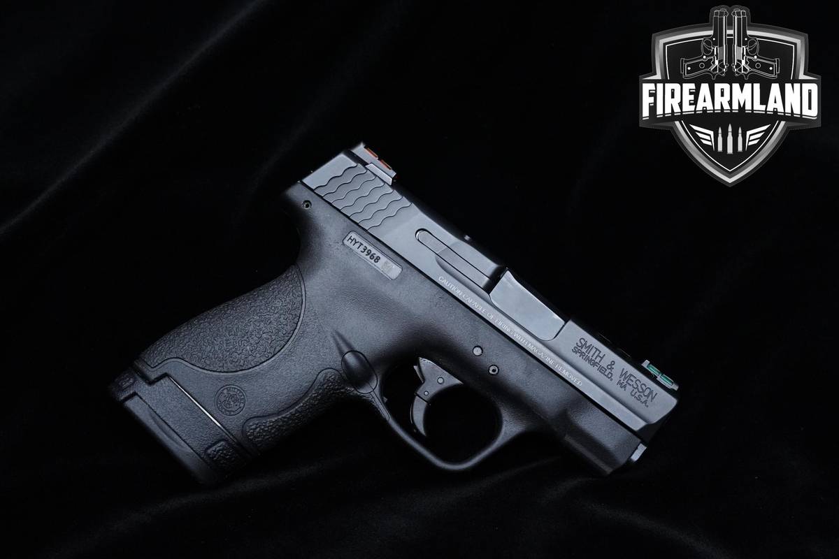Smith & Wesson (S&W) M&P 9 Shield Performance Center 9mm 3" S&W M&P9 3 MAGS