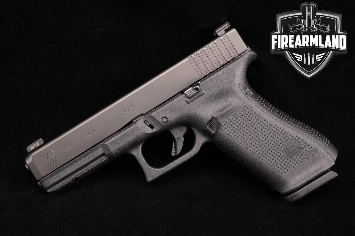 LIKE-NEW Glock 17M 9mm 4.5" G17M G17-M 17-M +3 MAGS