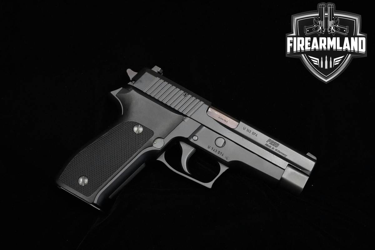 VINTAGE 1980s Sig Sauer P226 9mm West Germany  4.4" P226 P-226 +3 MAGS