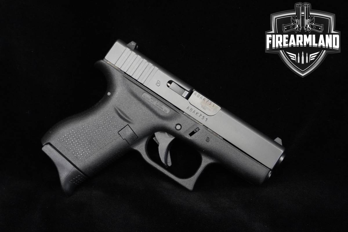 Glock 42 Slimline 380 ACP 3.25" Glock G42 +2 MAGS, ORIG CASE & HOLSTER
