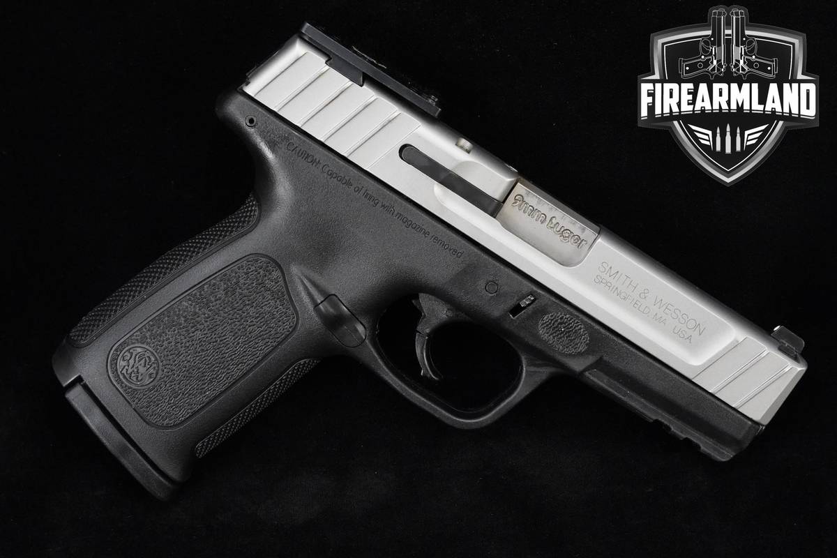Smith & Wesson (S&W) SD9 VE 9mm 4" Two-Tone S&W SD9-VE +2 MAGS