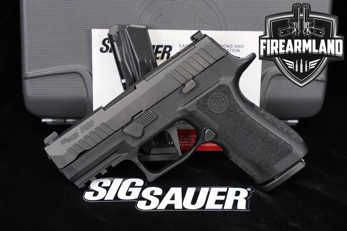 Sig Sauer P320 Compact 9mm Optics-Ready P 320 P320C +2 MAGS & ORIG CASE