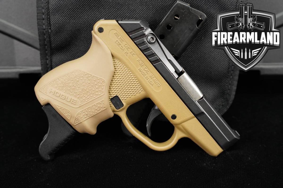 Kel-Tec P-32 32ACP 2.68" Two-Tone Black & Tan KelTec P32 +2 MAGS, ORIG CASE