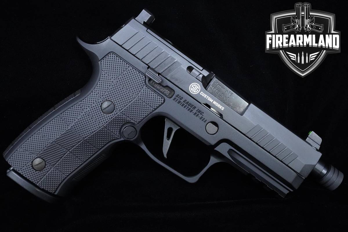 Sig Sauer P320 Custom Works 9mm 4.6" Sig-Sauer P320 P-320 4MAGS & ORIG CASE