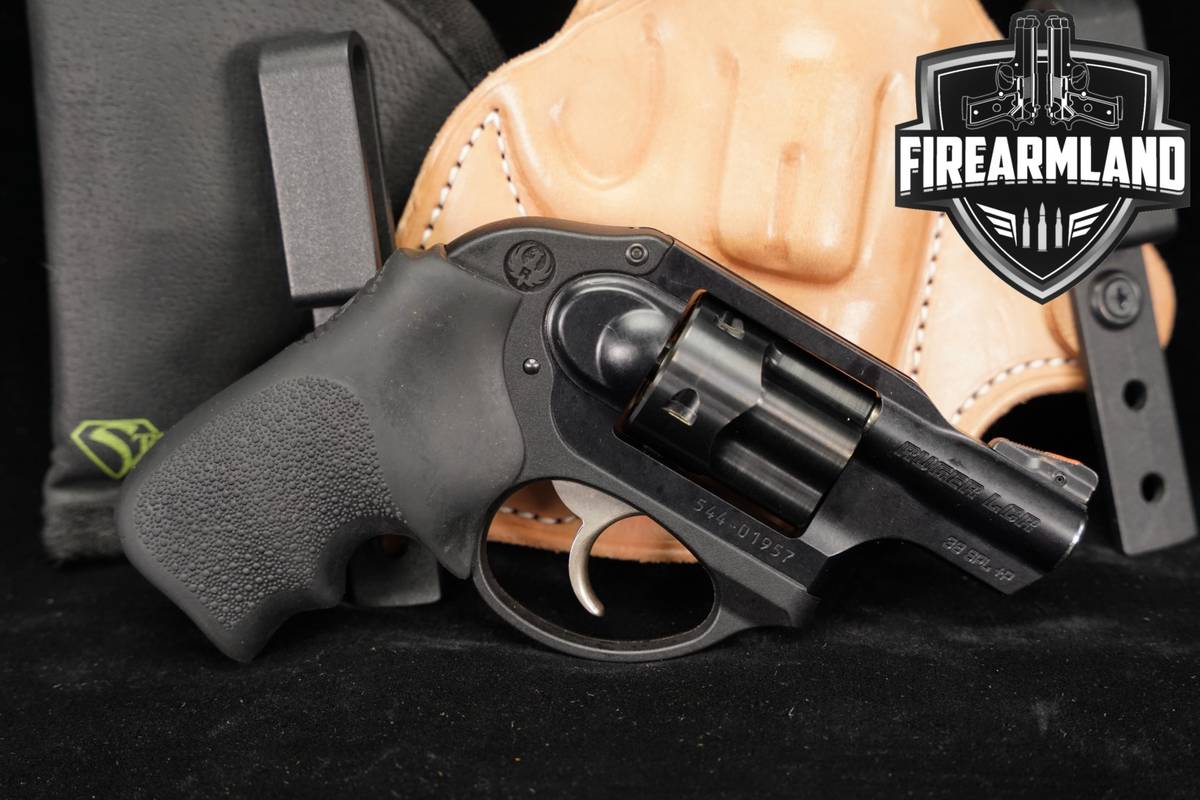Ruger LCR .38 Special +P 1.875" +HOLSTER