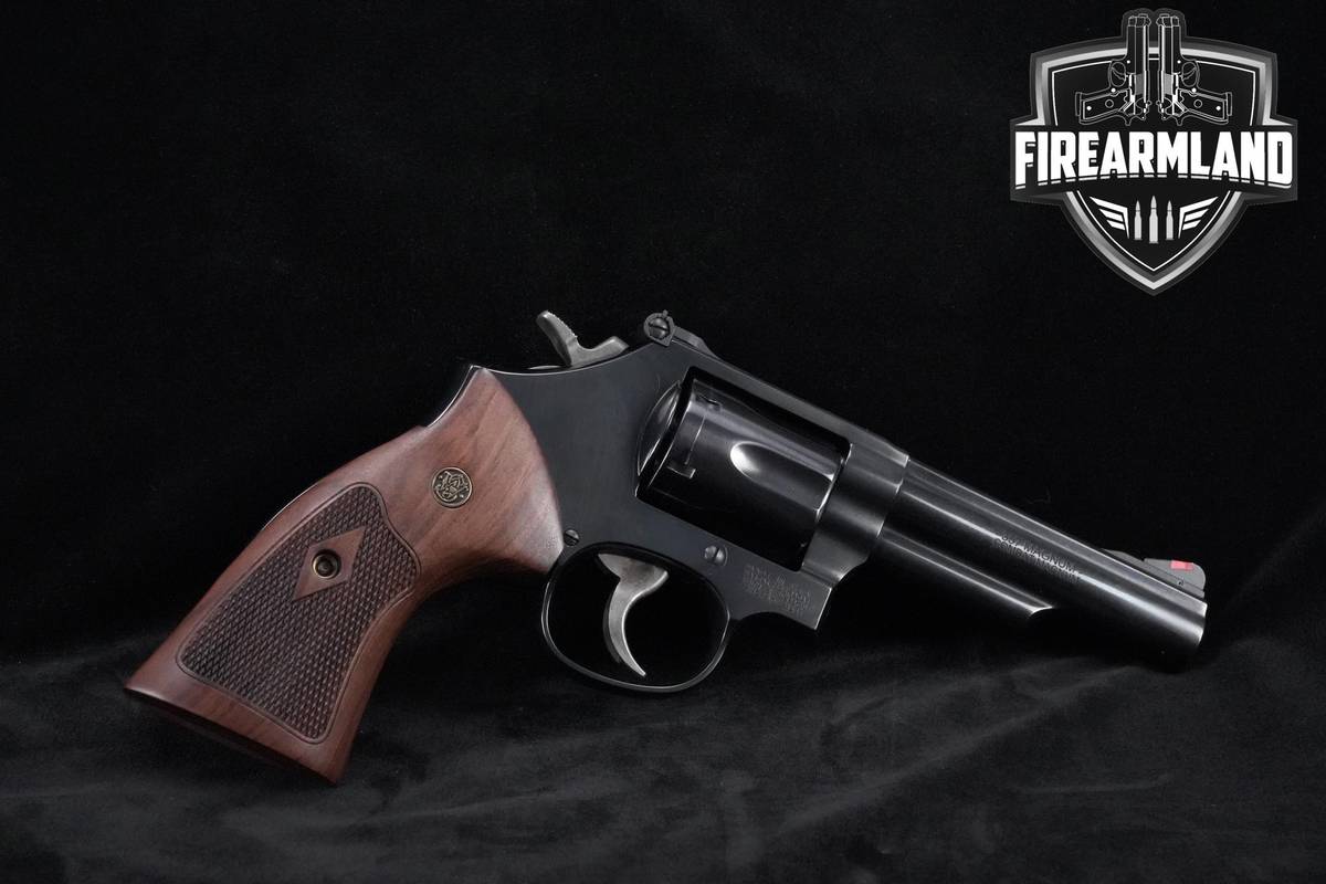 Smith & Wesson Model 19-10 Combat Magnum 357 Magnum 4.25" S&W Model-19-10
