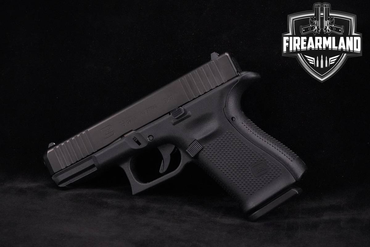 Glock 19 Gen5 9mm 4" G19 Gen-5 +3 MAGS & ORIG CASE