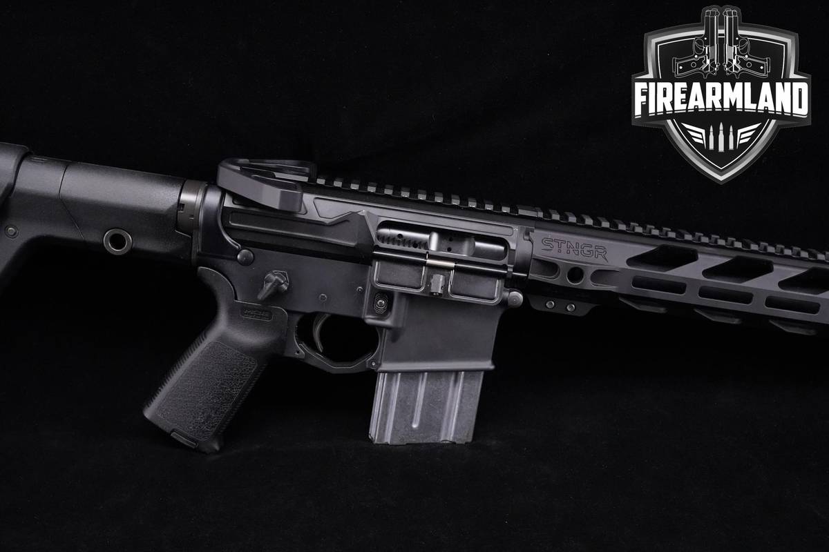 Anderson Manufacturing AM-15 223-Rem AR15 16" Black AR