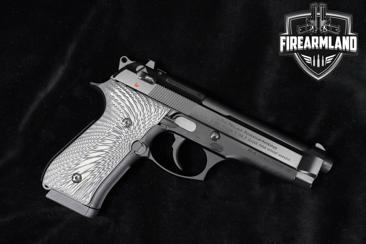 Beretta 92FS 9mm 4.9" Black Bruniton Beretta 92-FS +2 MAGS & ORIG CASE