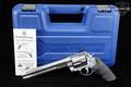 Smith & Wesson (S&W) Model S&W500 500 S&W Magnum Satin Stainless in Very Good Condition Image 2