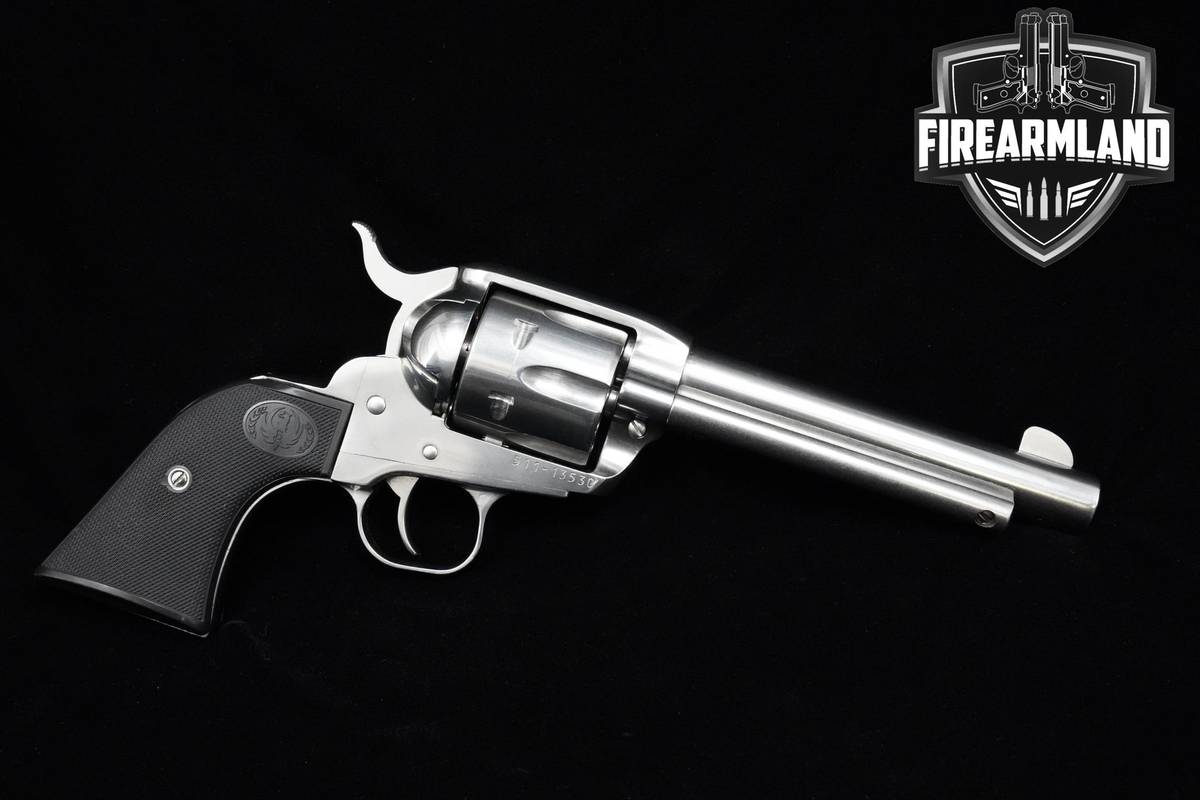 2011 Ruger New Vaquero 357 Magnum 5.5" Polished Stainless Ruger +CASE