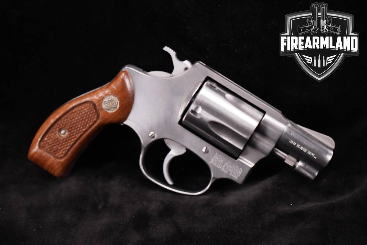 Smith & Wesson S&W Model 60-3 Chiefs Special Stainless 38-Spl 2" M60 OG-BOX
