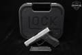 Glock 48 Two-Tone Slimline 9mm Luger (9x19 Para) Two-Tone in Excellent Condition Image 2