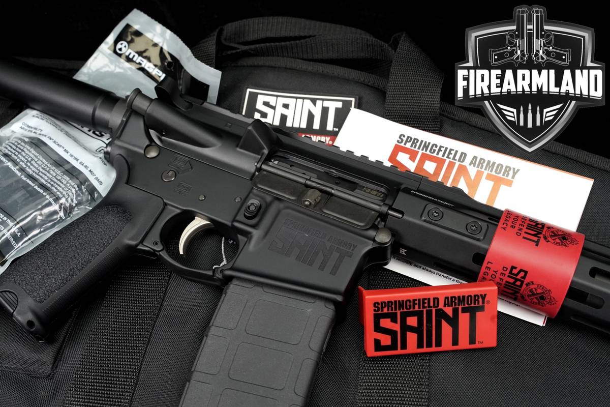 Springfield Armory SAINT Pistol 5.56 NATO AR-15 AR15 7.5" +2 MAGS & OG CASE