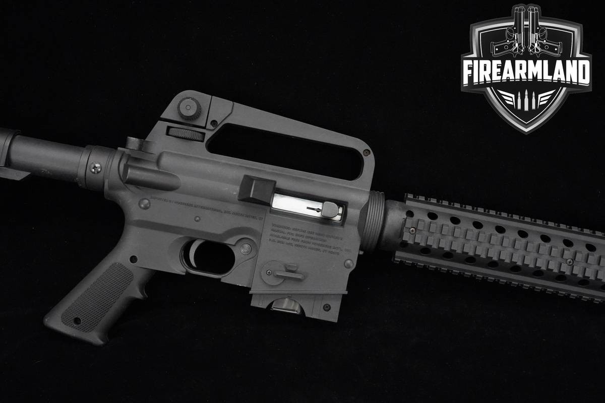 Mossberg Model 715T 22LR AR-15 AR15 18" 715-T