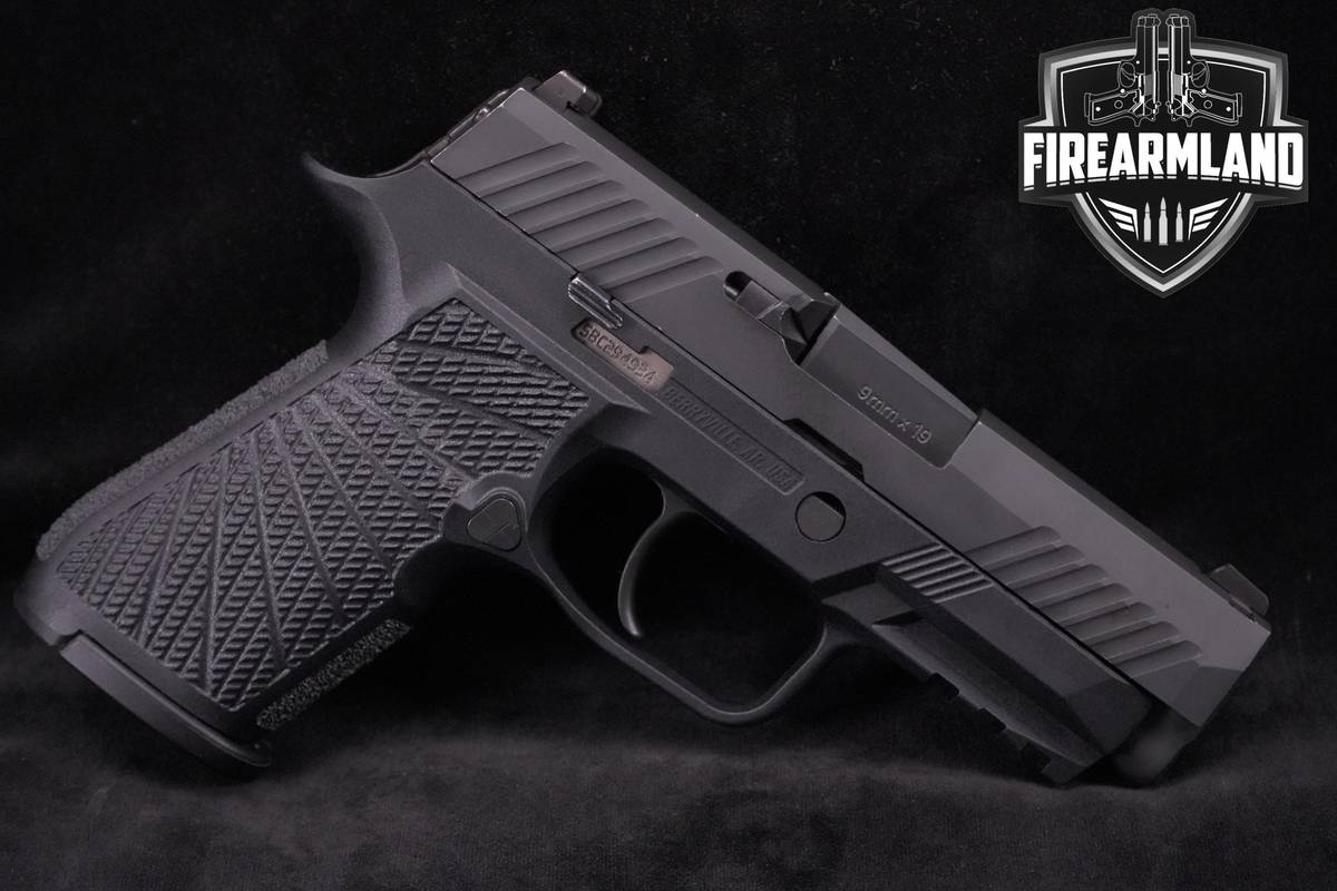 Sig Sauer P320 Wilson Combat Compact 9mm P 320 +2 MAGS