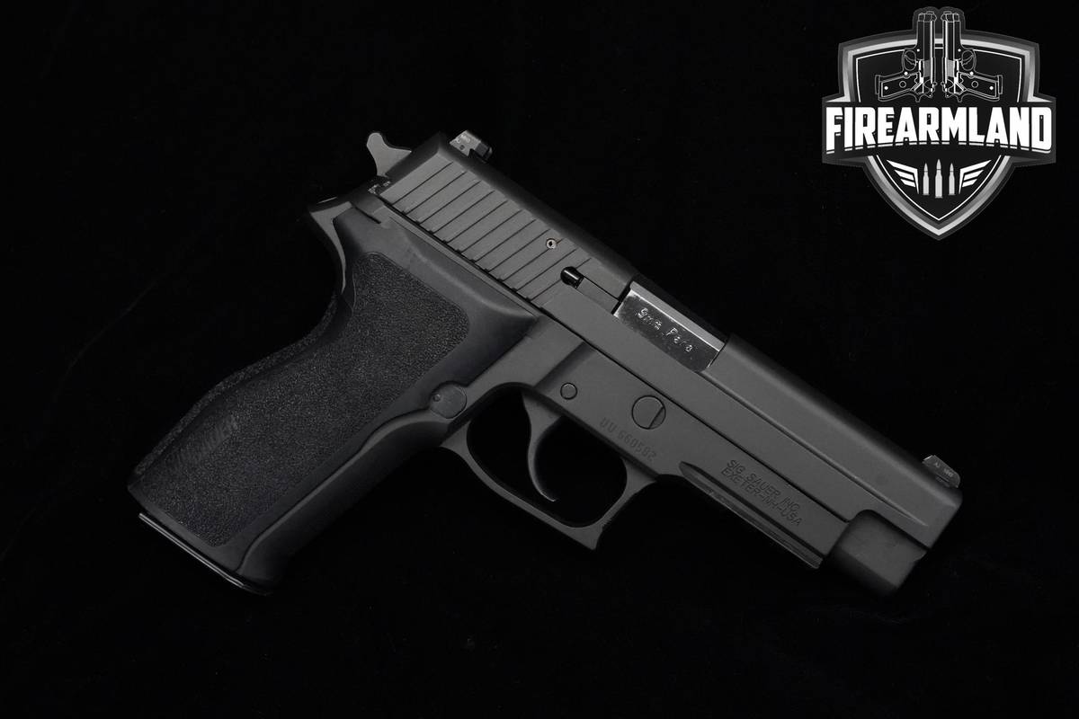 Sig Sauer P226 9mm 4.4" Nitron P226 +2 MAGS & ORIG CASE