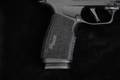 Sig Sauer P365 XMacro 9mm Luger Nitron in Excellent Condition Image 3