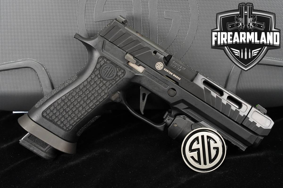 Sig Sauer P320 Custom Works Spectre COMP Blackout 9-mm 4.6 P-320 +ORIG CASE