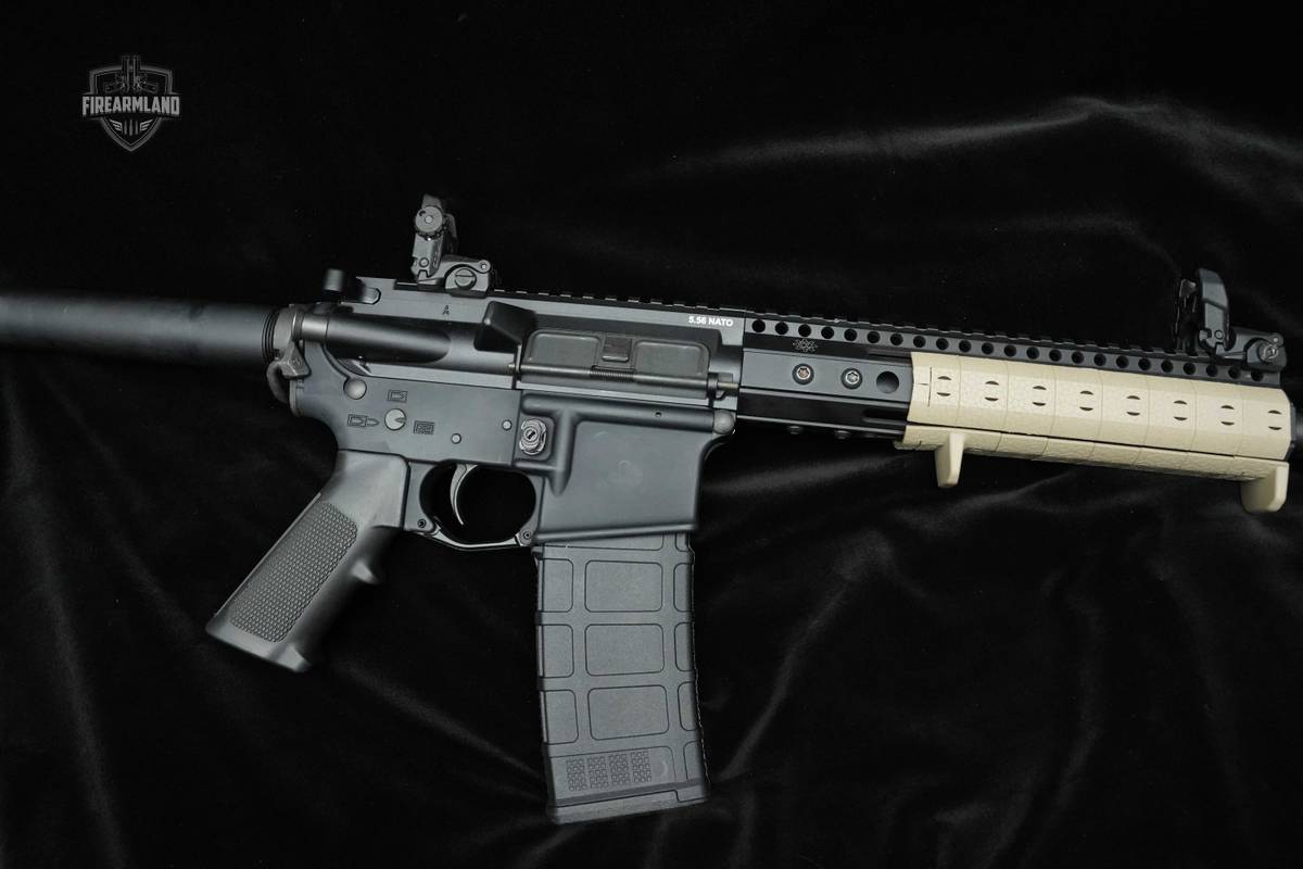Spike's Tactical ST15 5.56 AR15 ST15 10.5" Spike's AR15 Pistol AR-15 Pistol