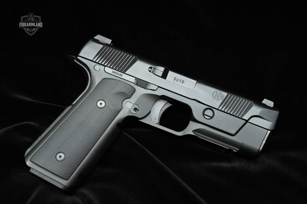 RARE Hudson Mfg H9 9mm Pistol Hudson H9 9x19 Mfg 9mm Luger Pistol Collector