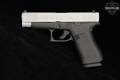 Glock G48 9mm Luger Two-Tone Silver & Black in Very Good Condition Image 3