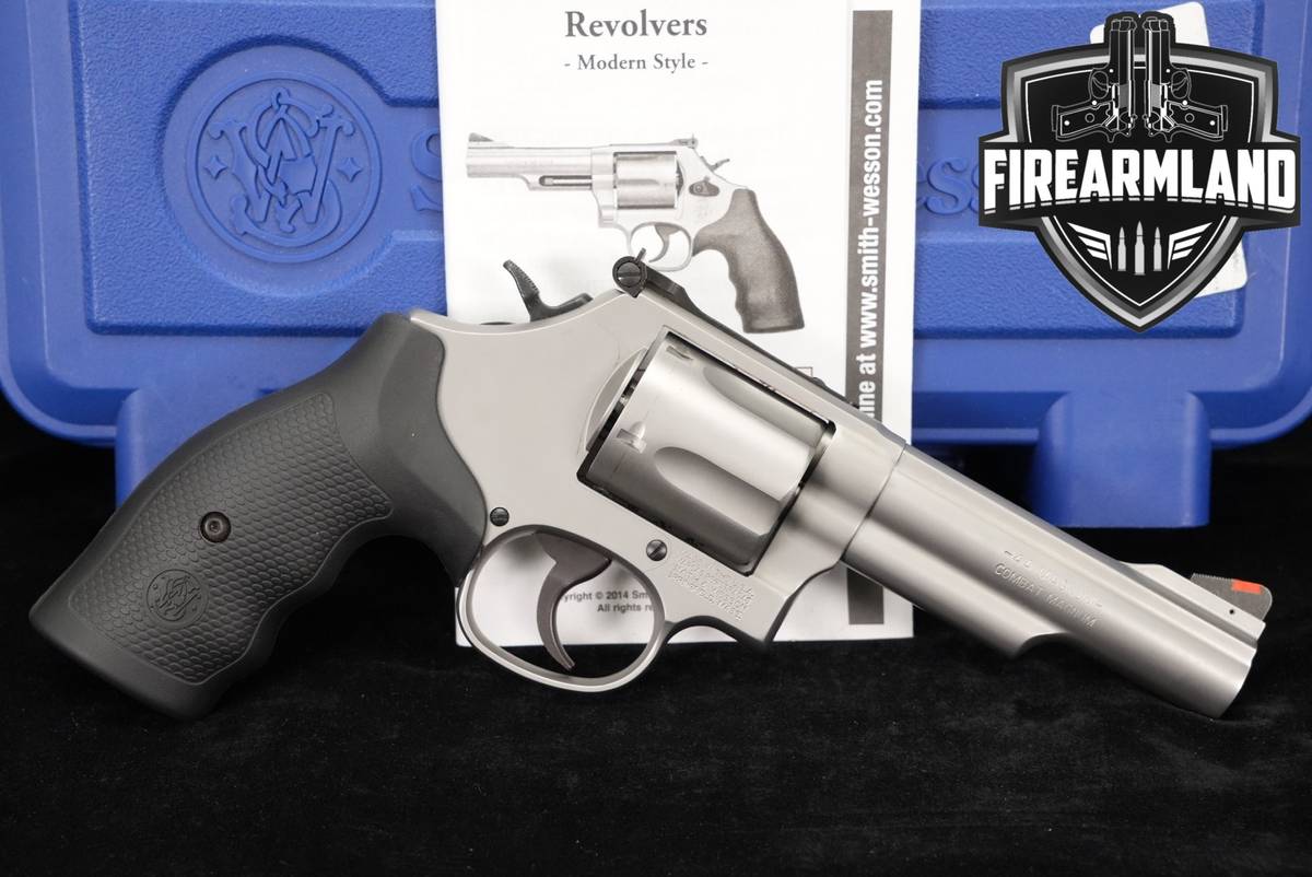 Smith & Wesson Model 69 Combat Magnum S&W 44 Rem Mag 4.25" M69 +ORIG CASE
