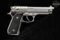 1996 P. Beretta Mod. 92FS Inox 9mm Luger Stainless in Good Condition Image 3