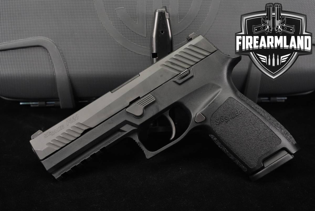 Sig Sauer P320 Full-Size 9mm 4.7 P 320 +2 MAGS
