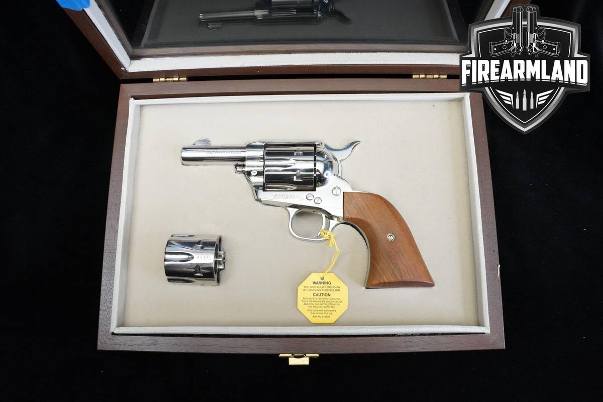 LIKE-NEW 1980 Colt Sheriff's Model Single Action Army 44-40 Win 3" Colt SAA
