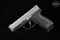 Kahr Arms CW9 Black Carbon Fiber 9mm Luger Two-Tone Stainless & Black in Very Good Condition Image 4